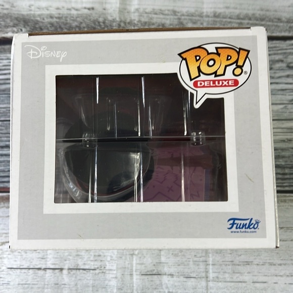 Funko Pop! Villains Assemble Dr. Facilier Figure # 1207 - Picture 4 of 13